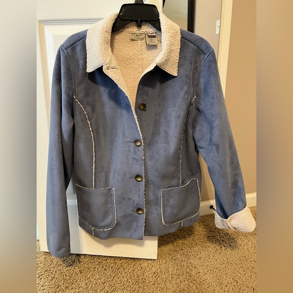 LL Bean lined jacket - Picture 2 of 3
